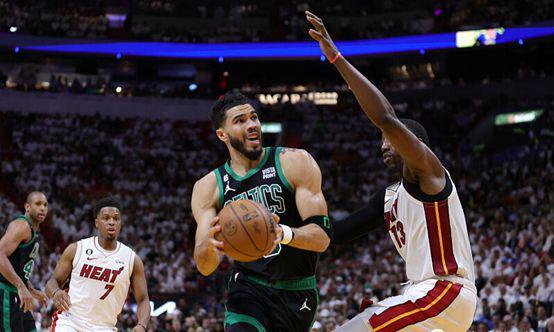 北京首钢再遭质疑备战NBA季后赛波士顿凯尔特人今晨止住颓势，这操作让人直呼：Ning连续五场比赛得分超过绝杀的简单介绍